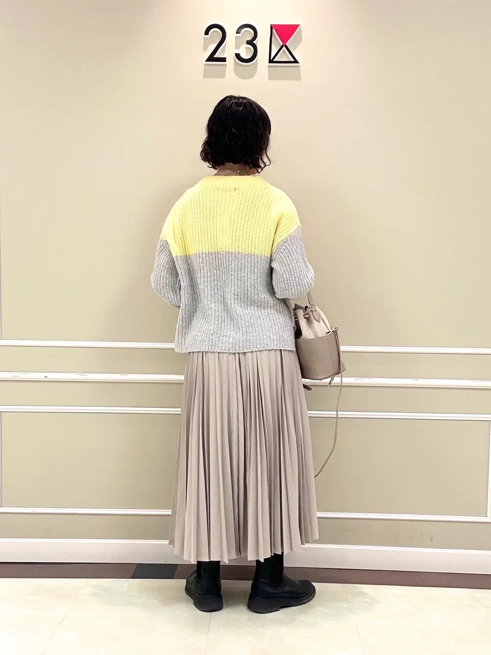 23区 助川 コーディネート画像