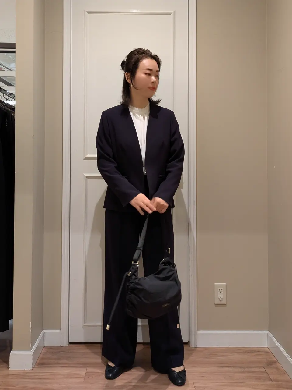 23区 L スタッフn コーディネート画像