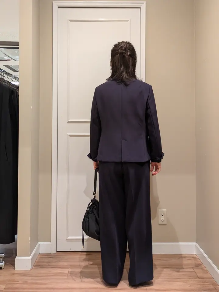 23区 L スタッフn コーディネート画像