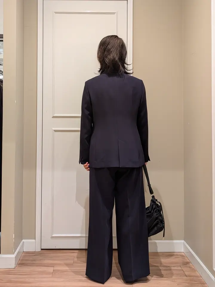 23区 L スタッフn コーディネート画像