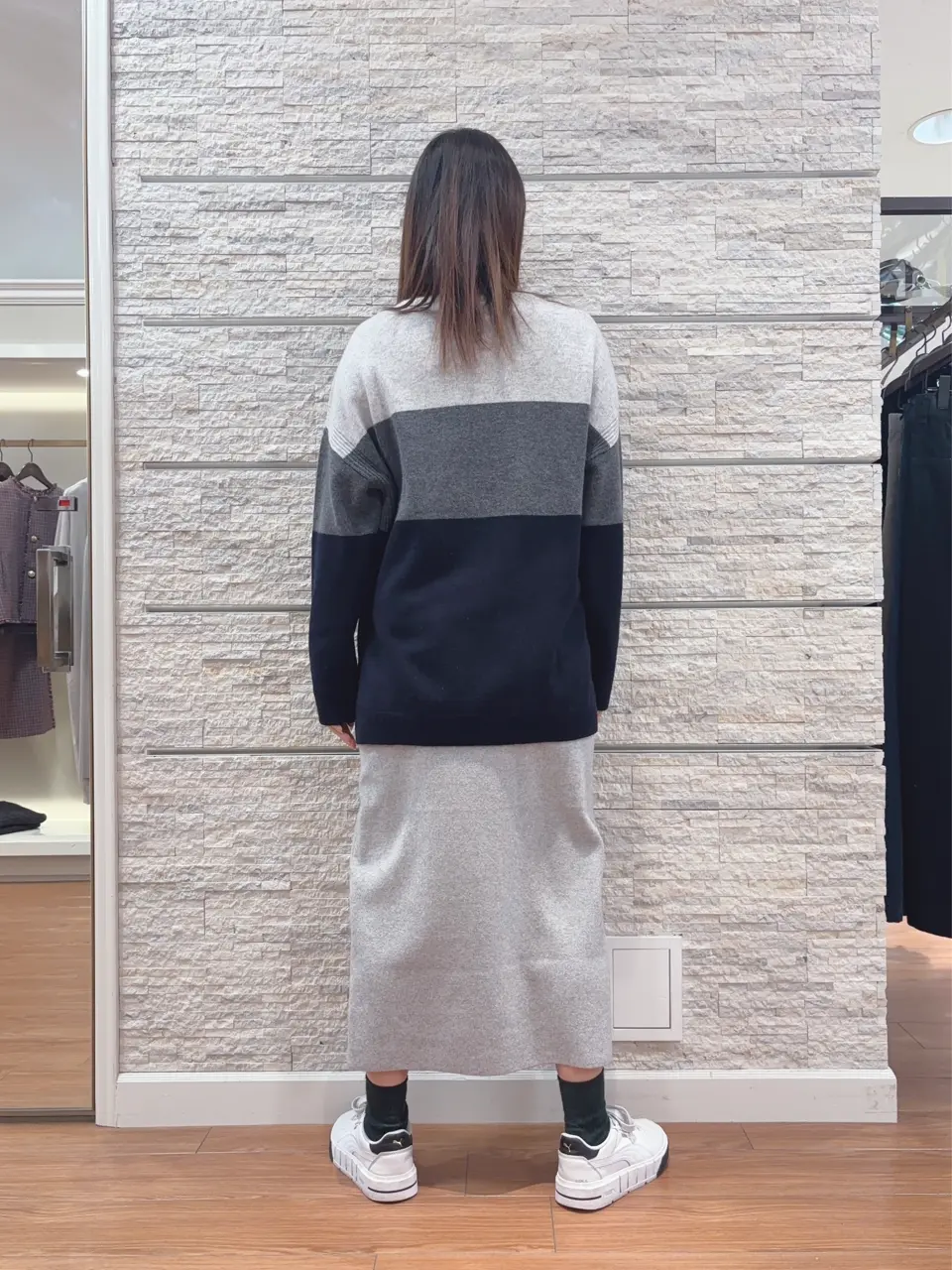 23区 犬塚 コーディネート画像