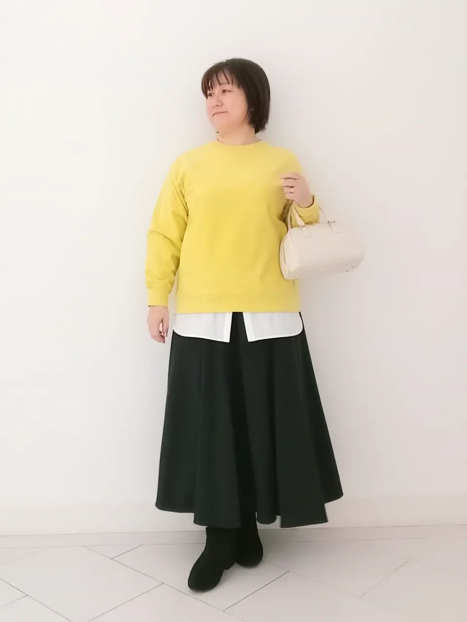  影 コーディネート画像