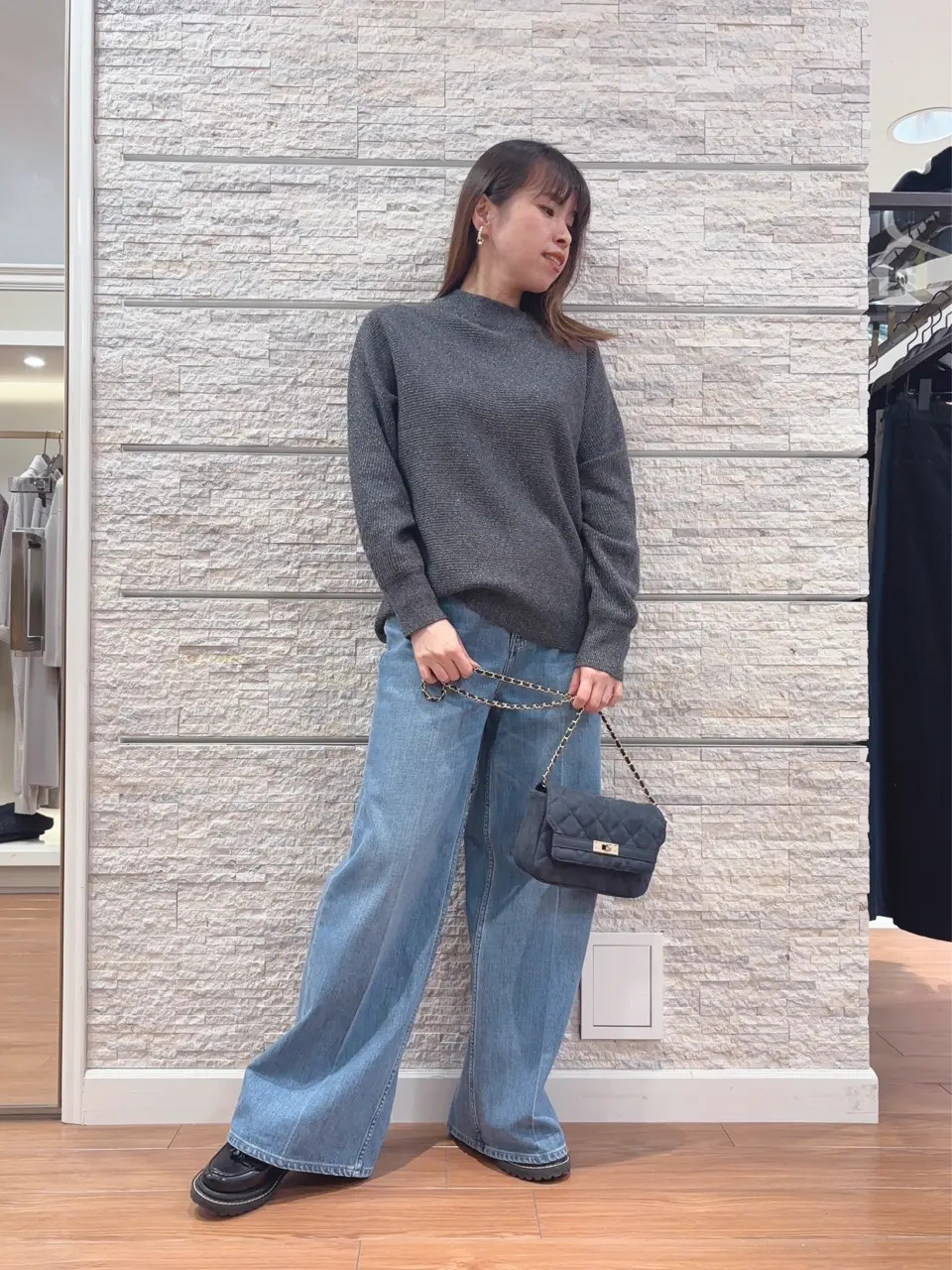 23区 犬塚 コーディネート画像