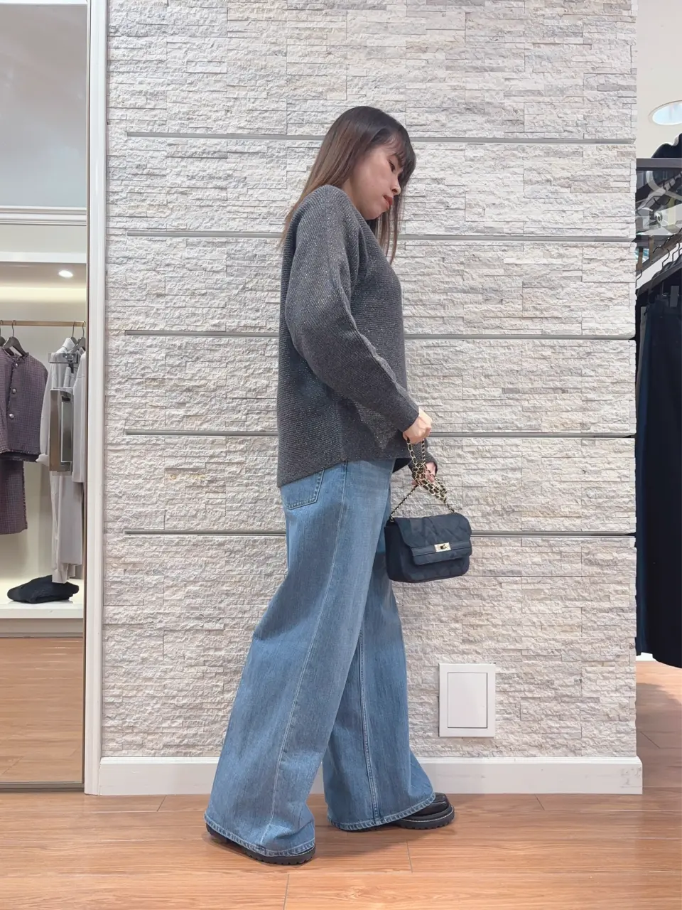 23区 犬塚 コーディネート画像