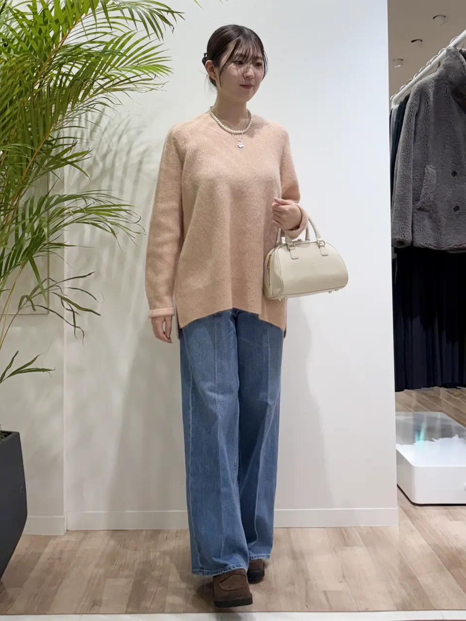  タハラ コーディネート画像