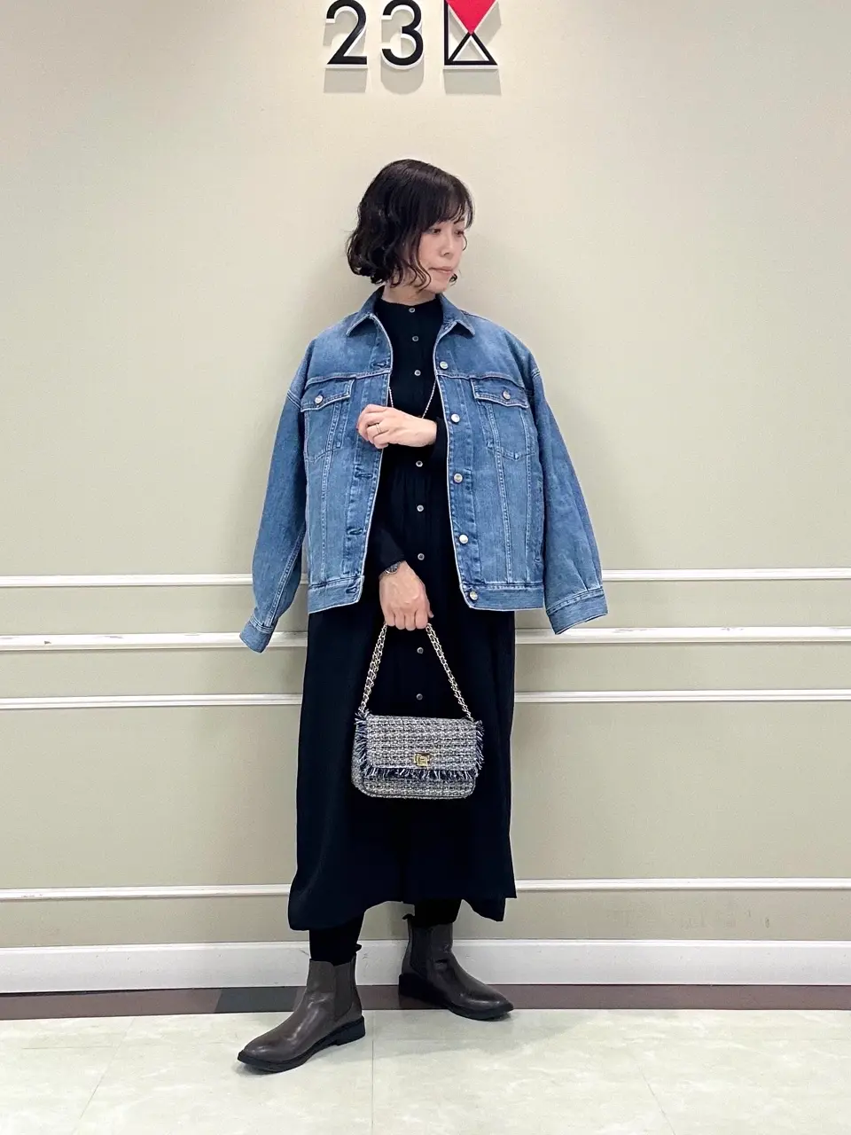 23区 助川 コーディネート画像