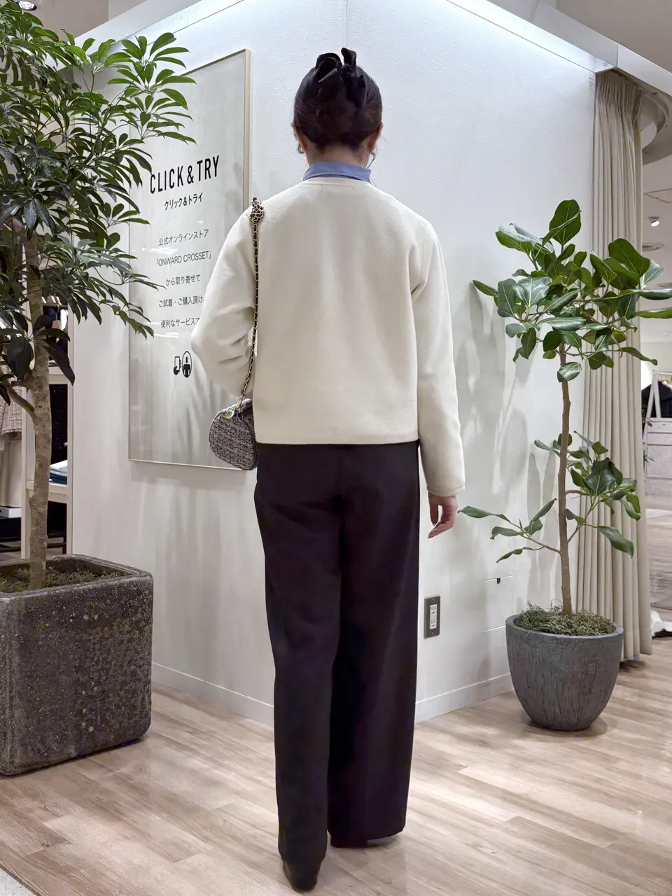 23区 タハラ コーディネート画像