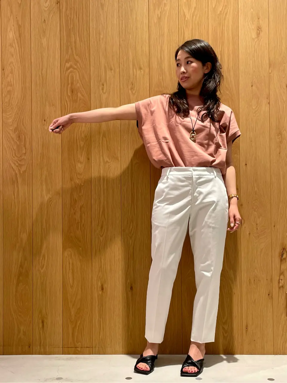 23区 加藤 コーディネート画像