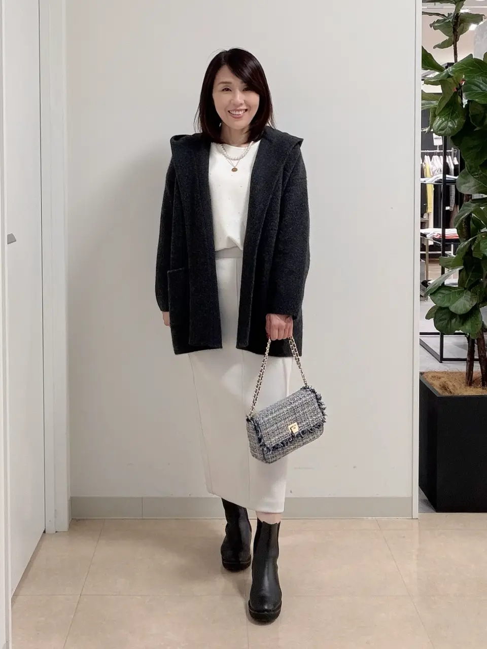  宇井 コーディネート画像