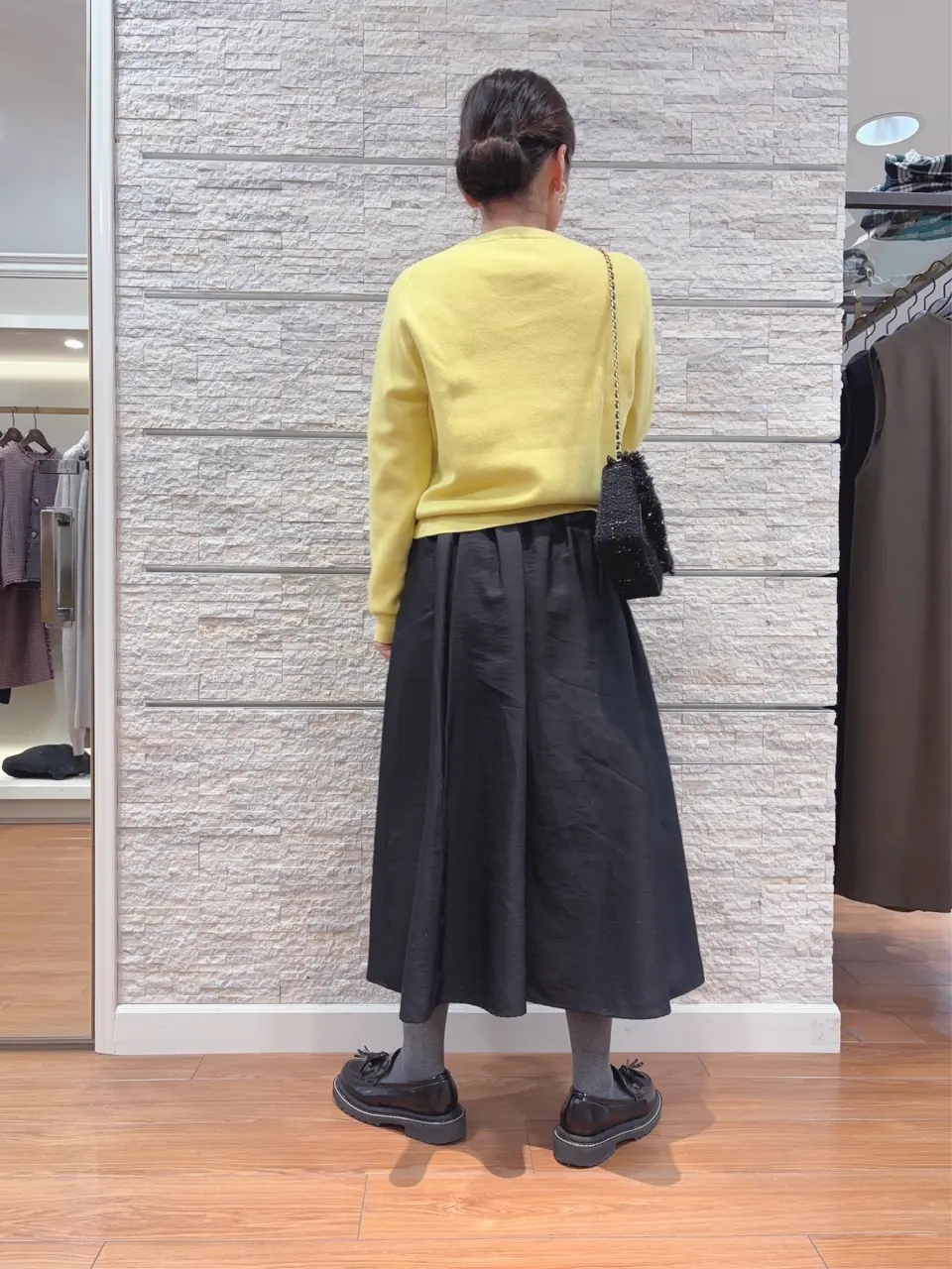 23区 犬塚 コーディネート画像