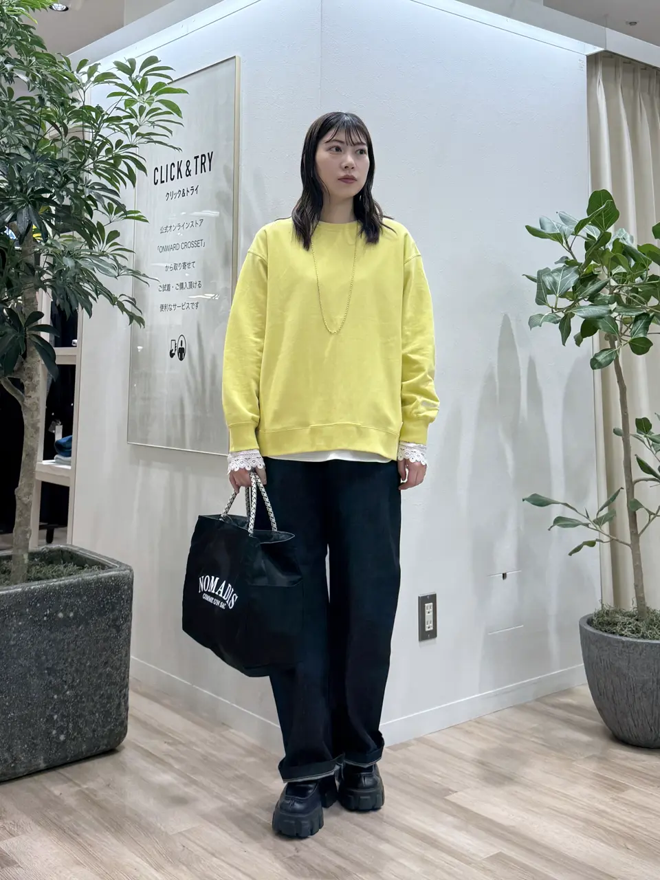  スタッフ コーディネート画像