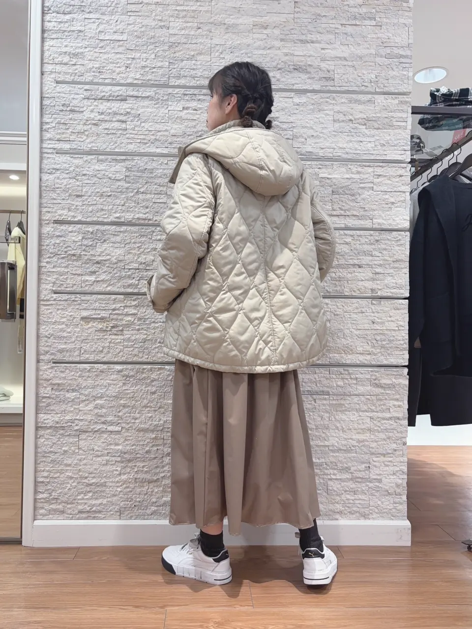 23区 犬塚 コーディネート画像