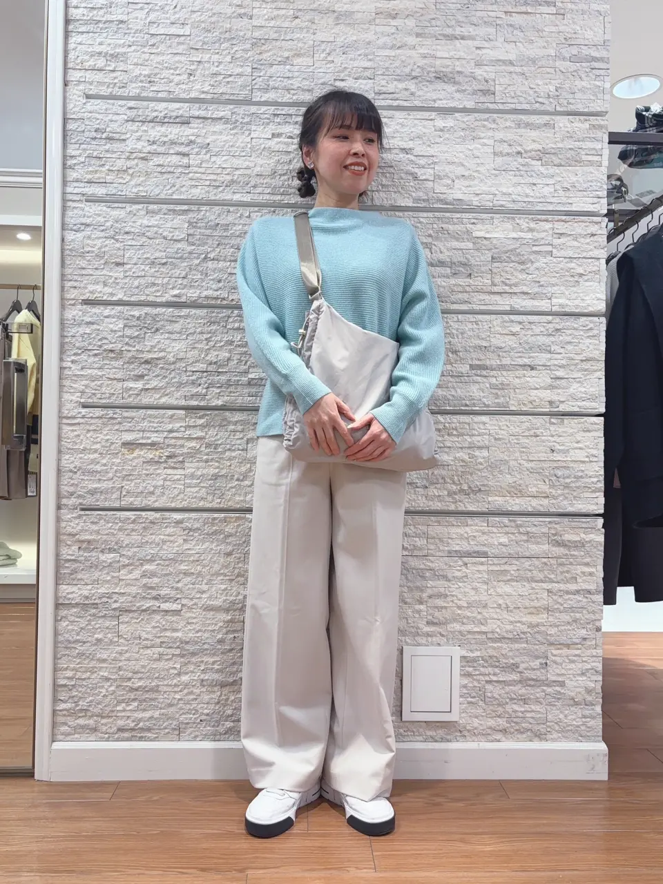 23区 犬塚 コーディネート画像