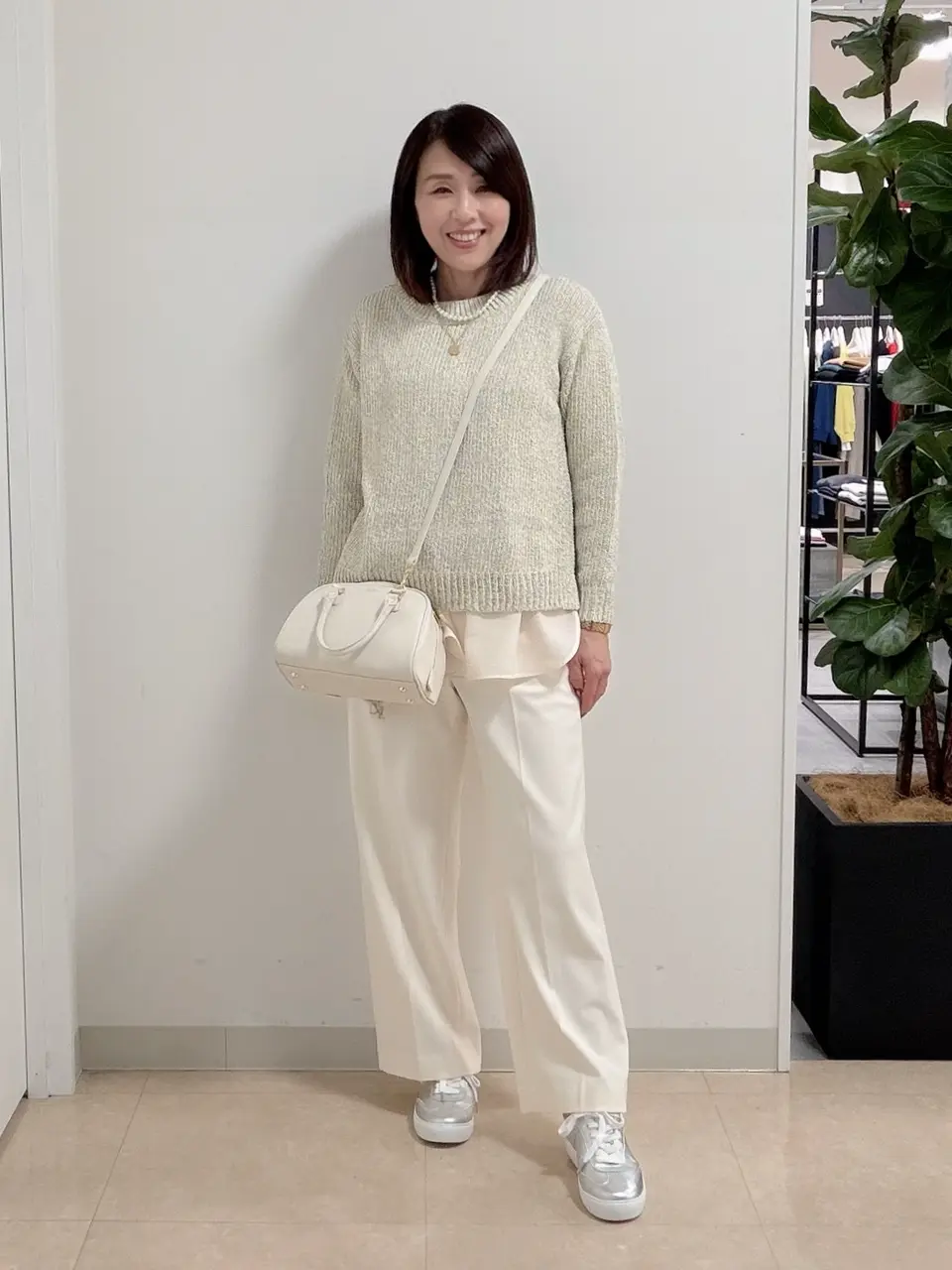  宇井 コーディネート画像