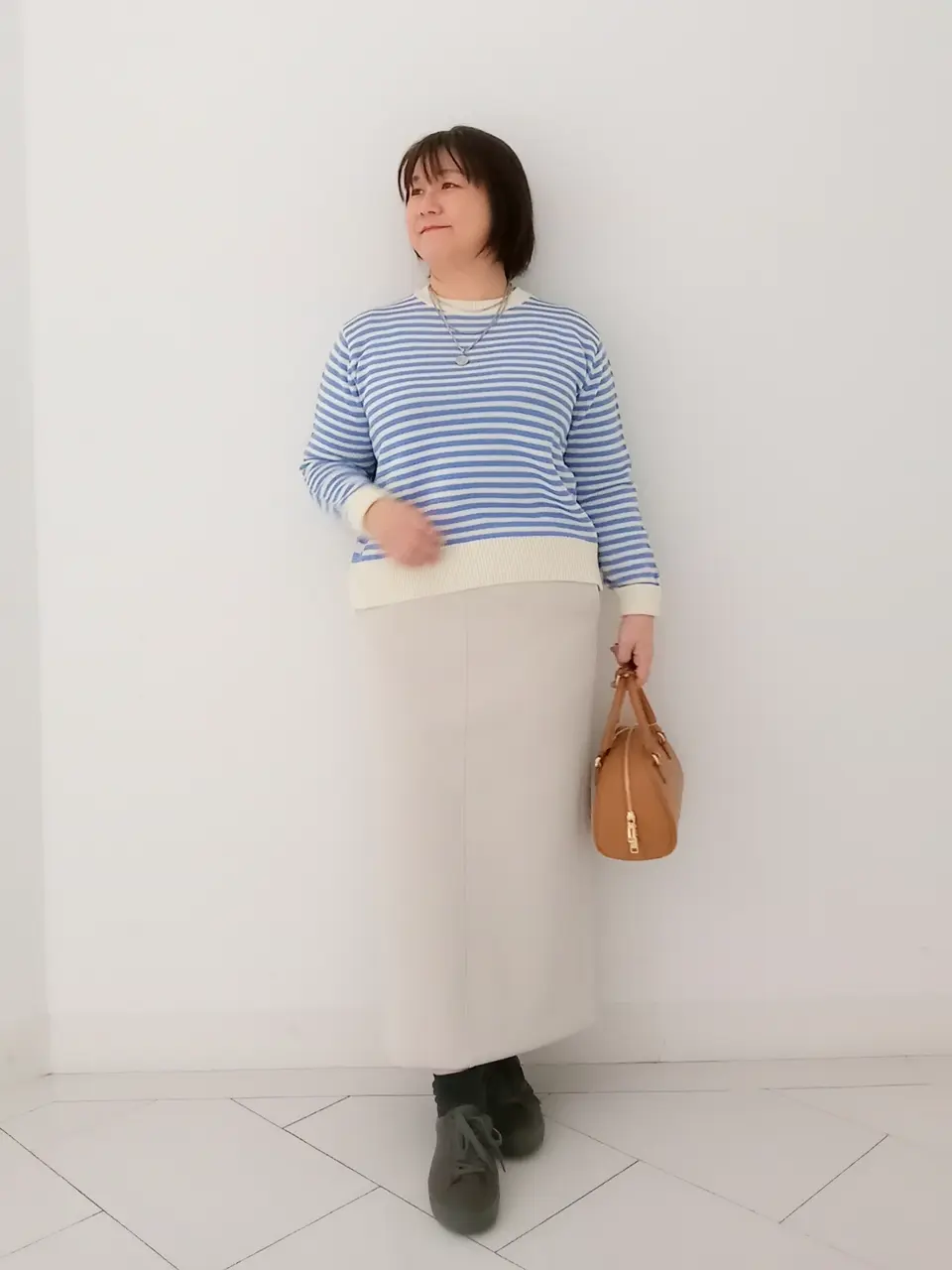  影 コーディネート画像