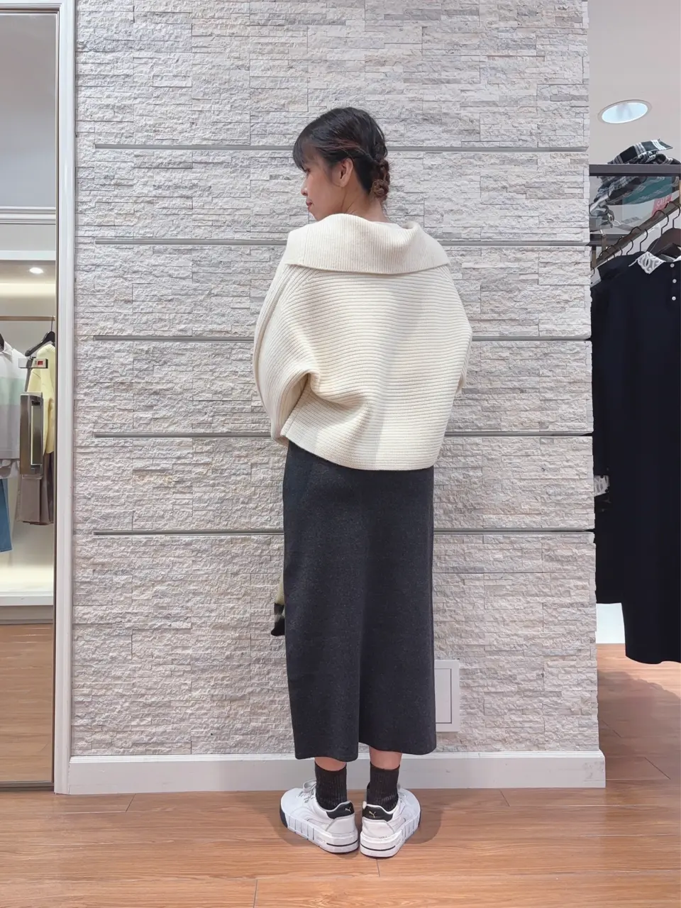 23区 犬塚 コーディネート画像