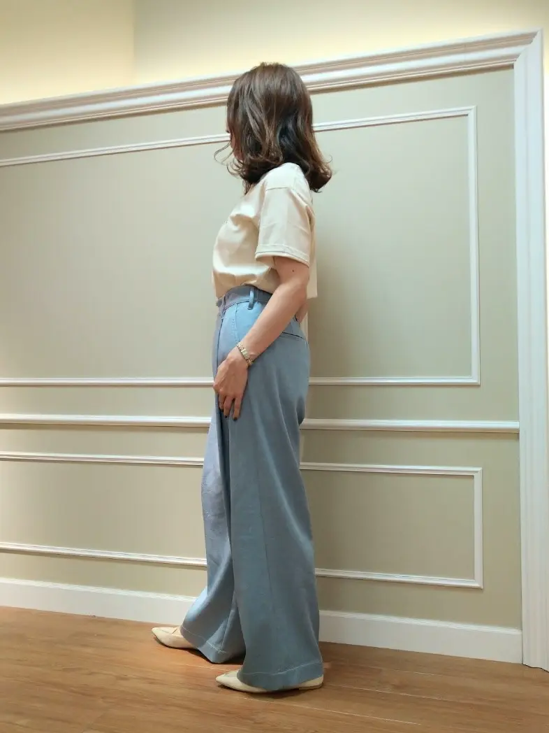  東 コーディネート画像