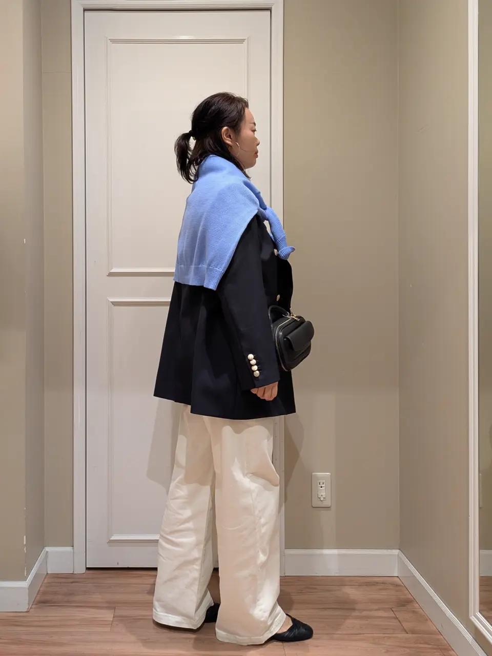 23区 L スタッフn コーディネート画像