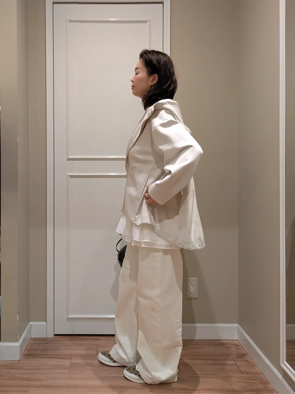 23区 L スタッフn コーディネート画像