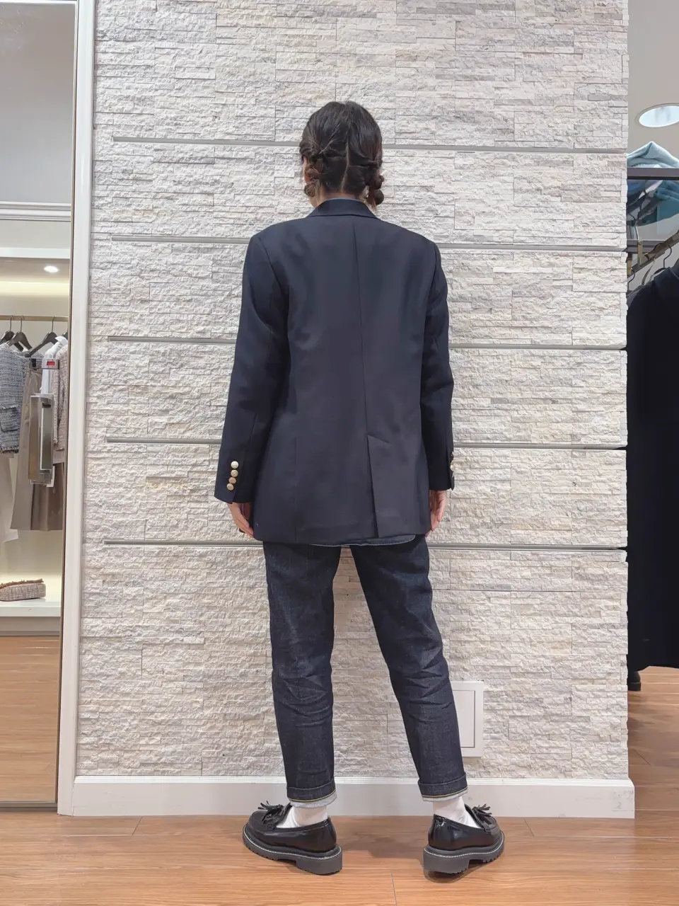 23区 犬塚 コーディネート画像