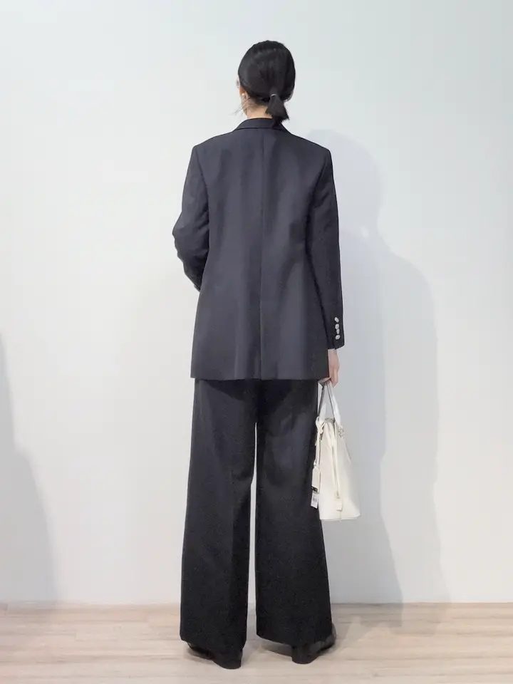 23区 虎走 コーディネート画像