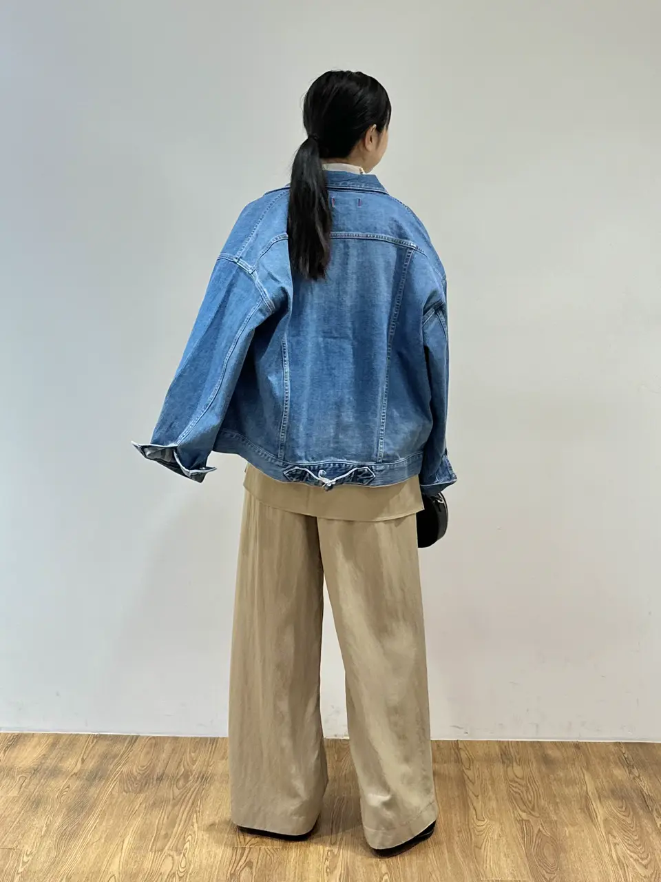 23区 西嶋 コーディネート画像