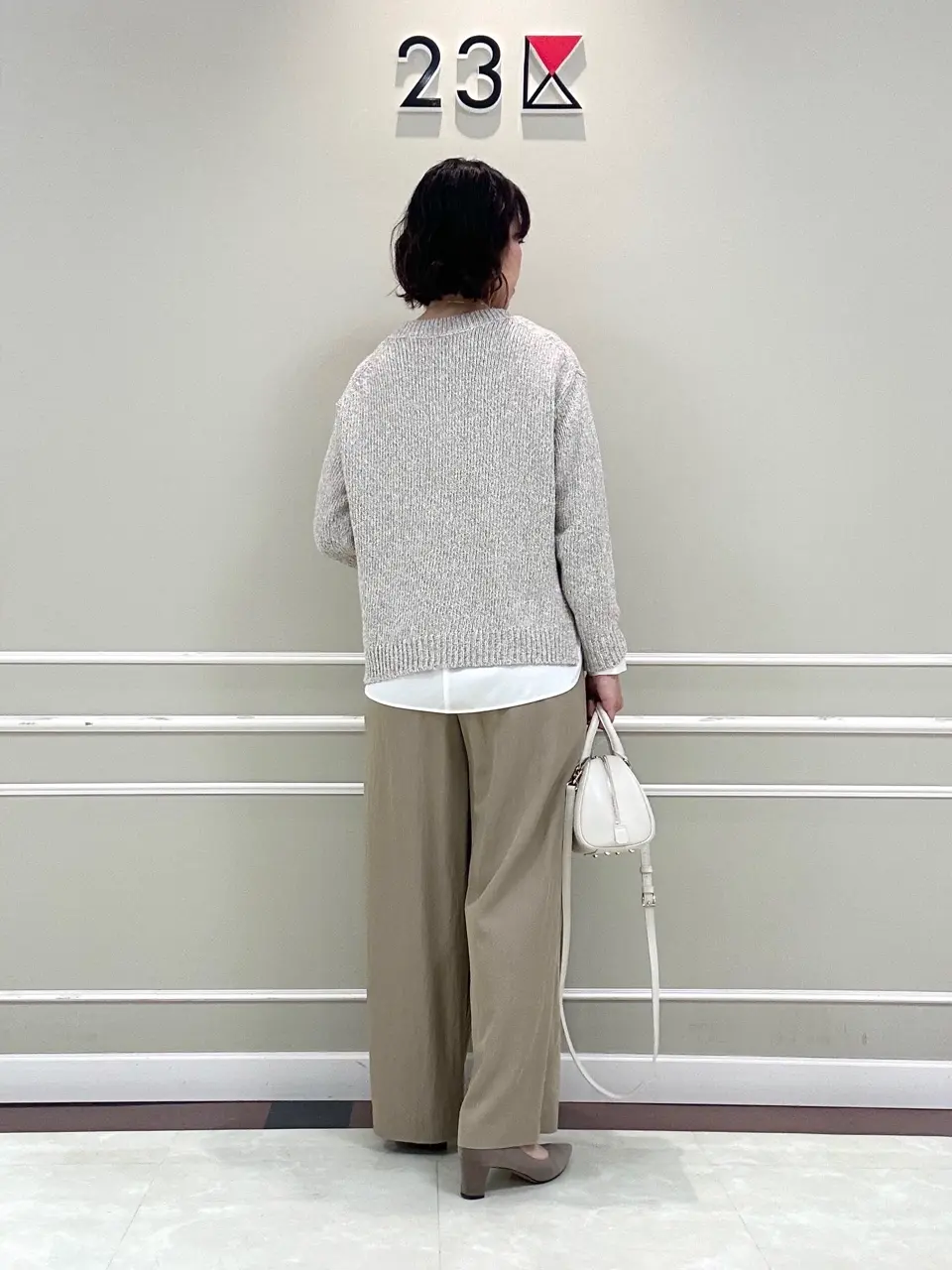 23区 助川 コーディネート画像