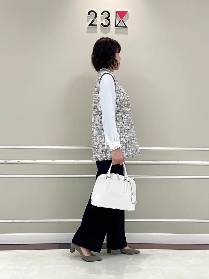 23区 助川 コーディネート画像