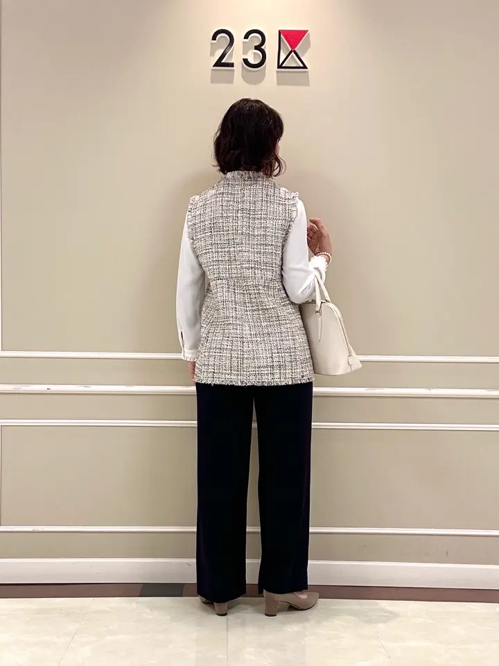 23区 助川 コーディネート画像