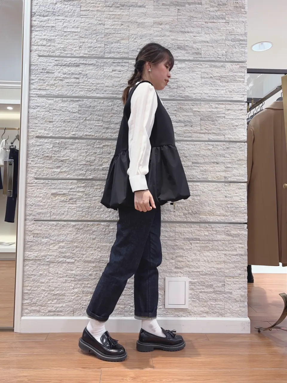 23区 犬塚 コーディネート画像