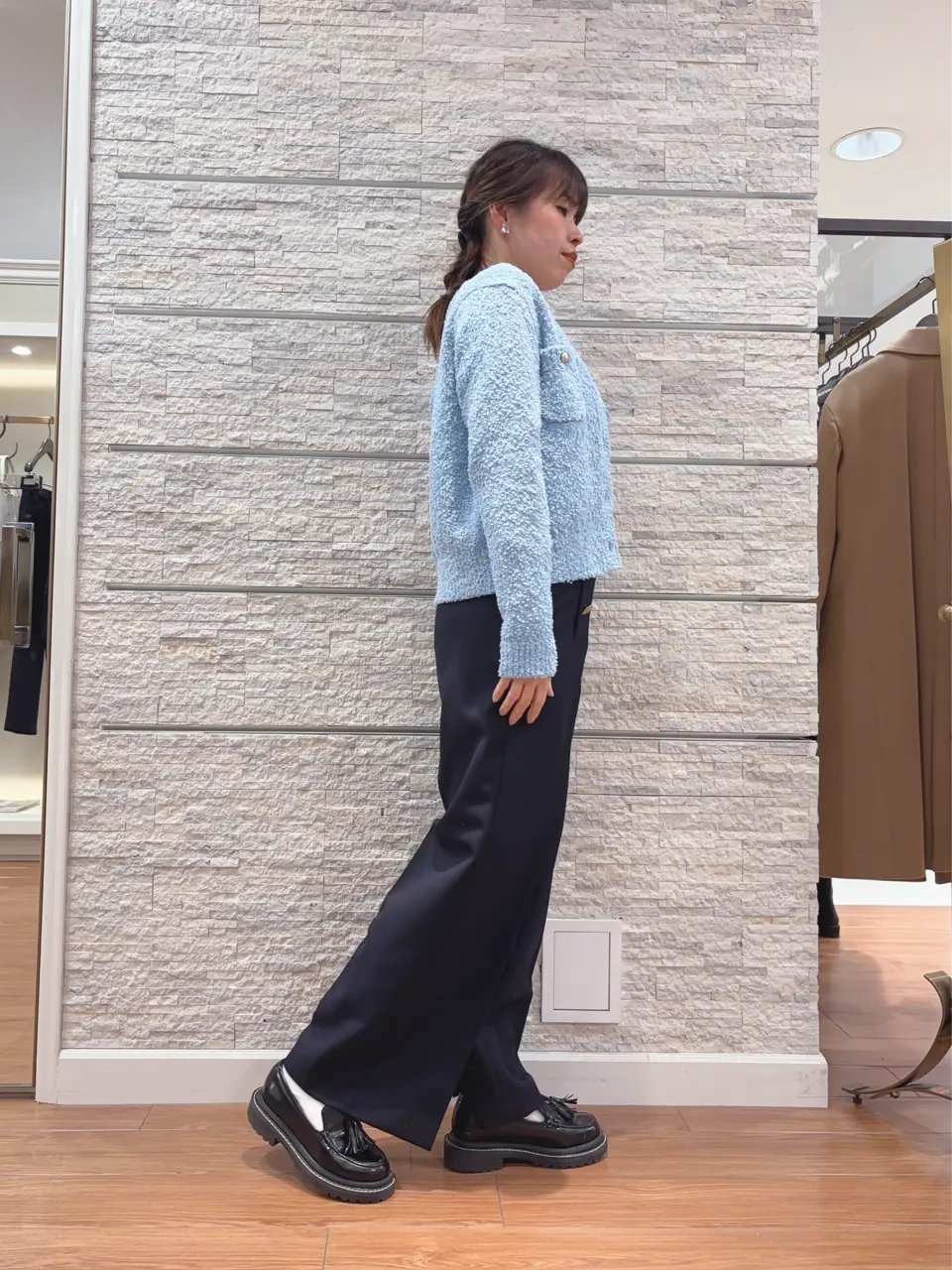 23区 犬塚 コーディネート画像