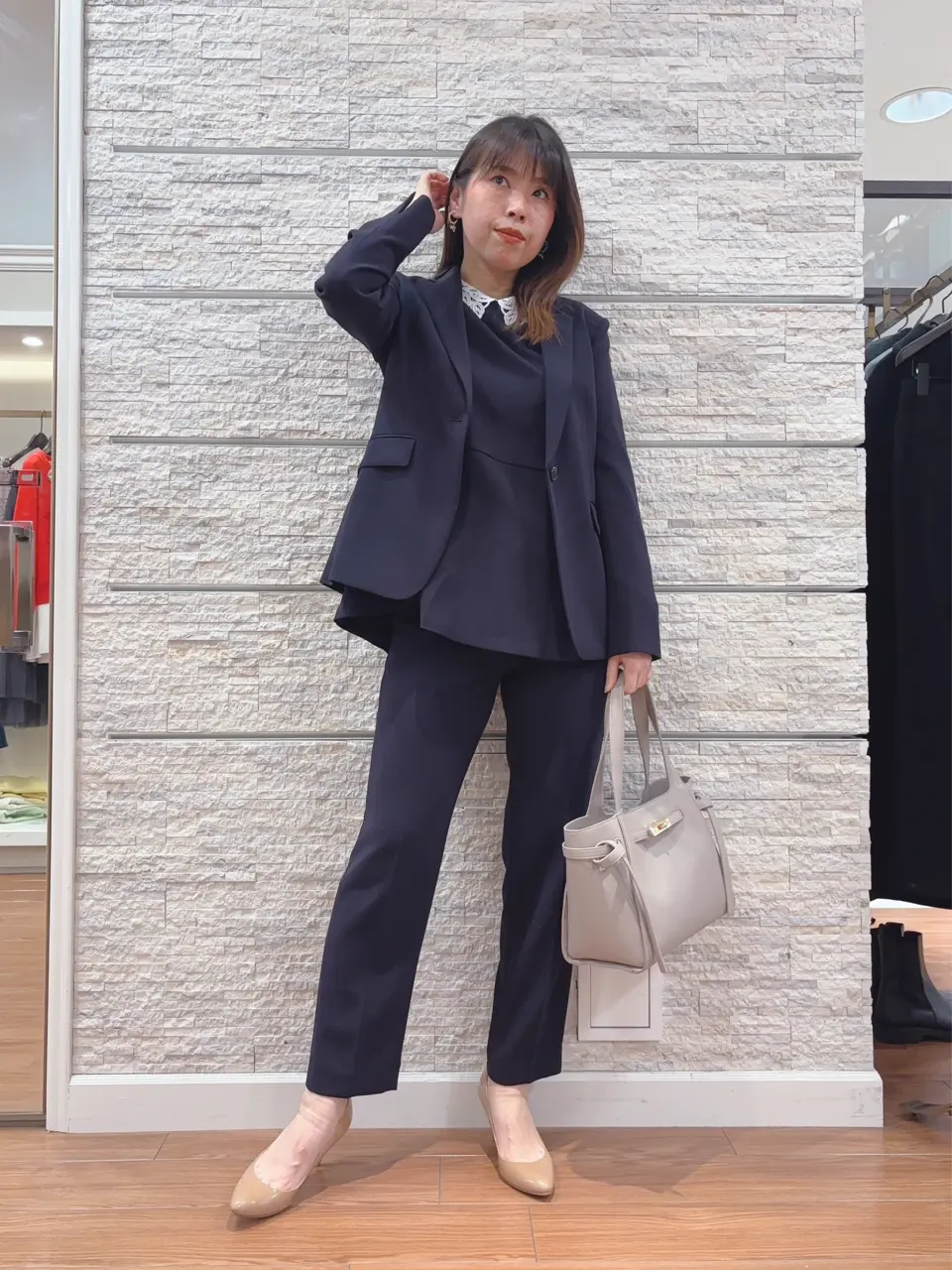 23区 犬塚 コーディネート画像