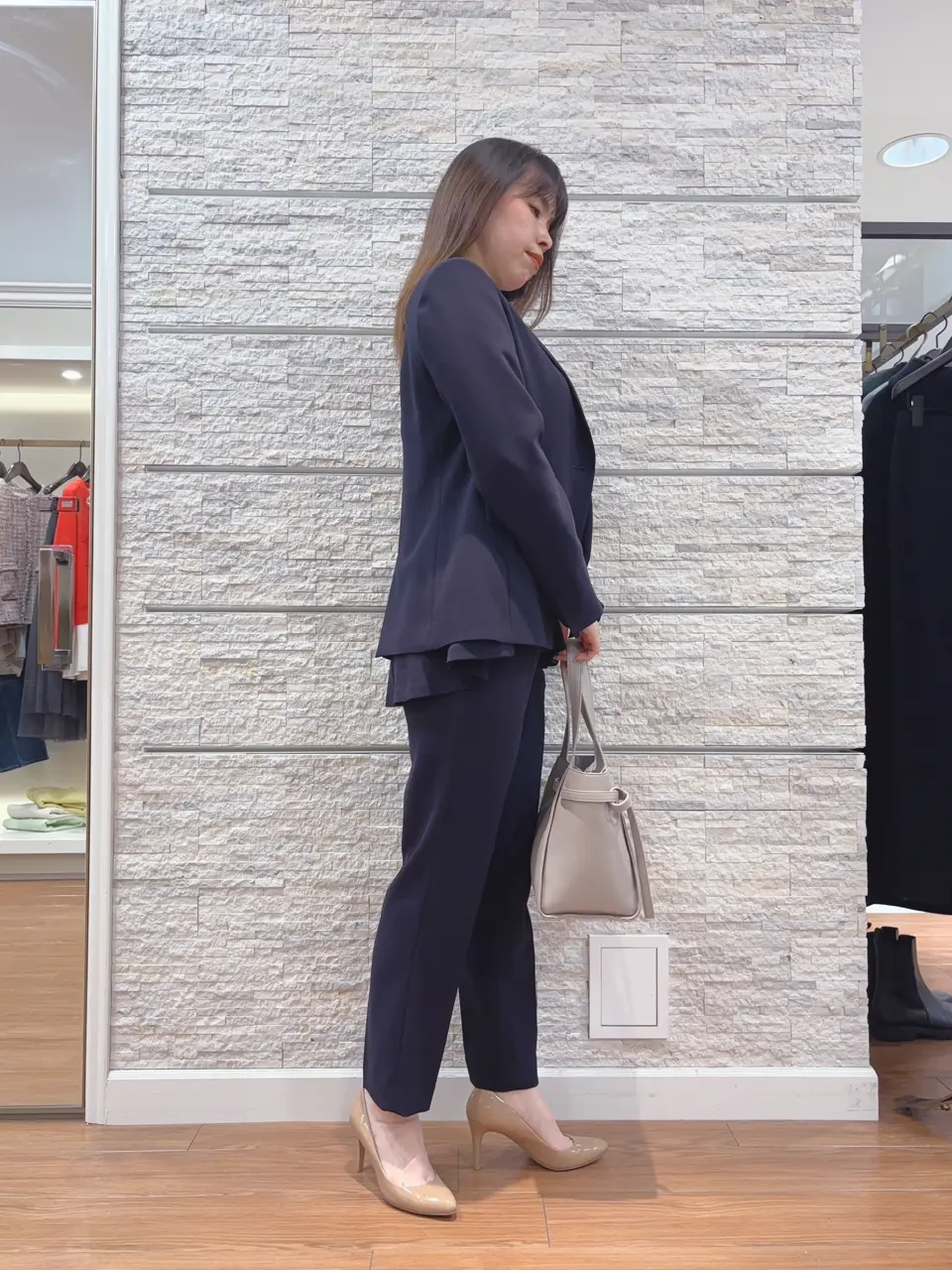 23区 犬塚 コーディネート画像