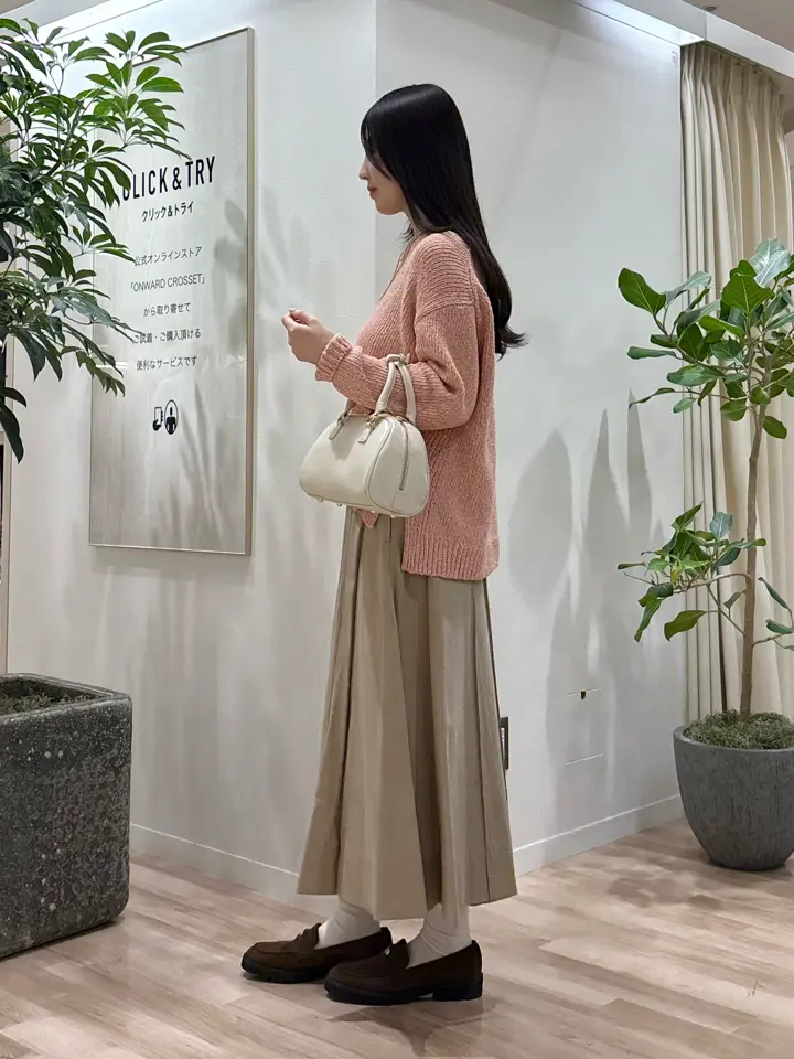 23区 タハラ コーディネート画像