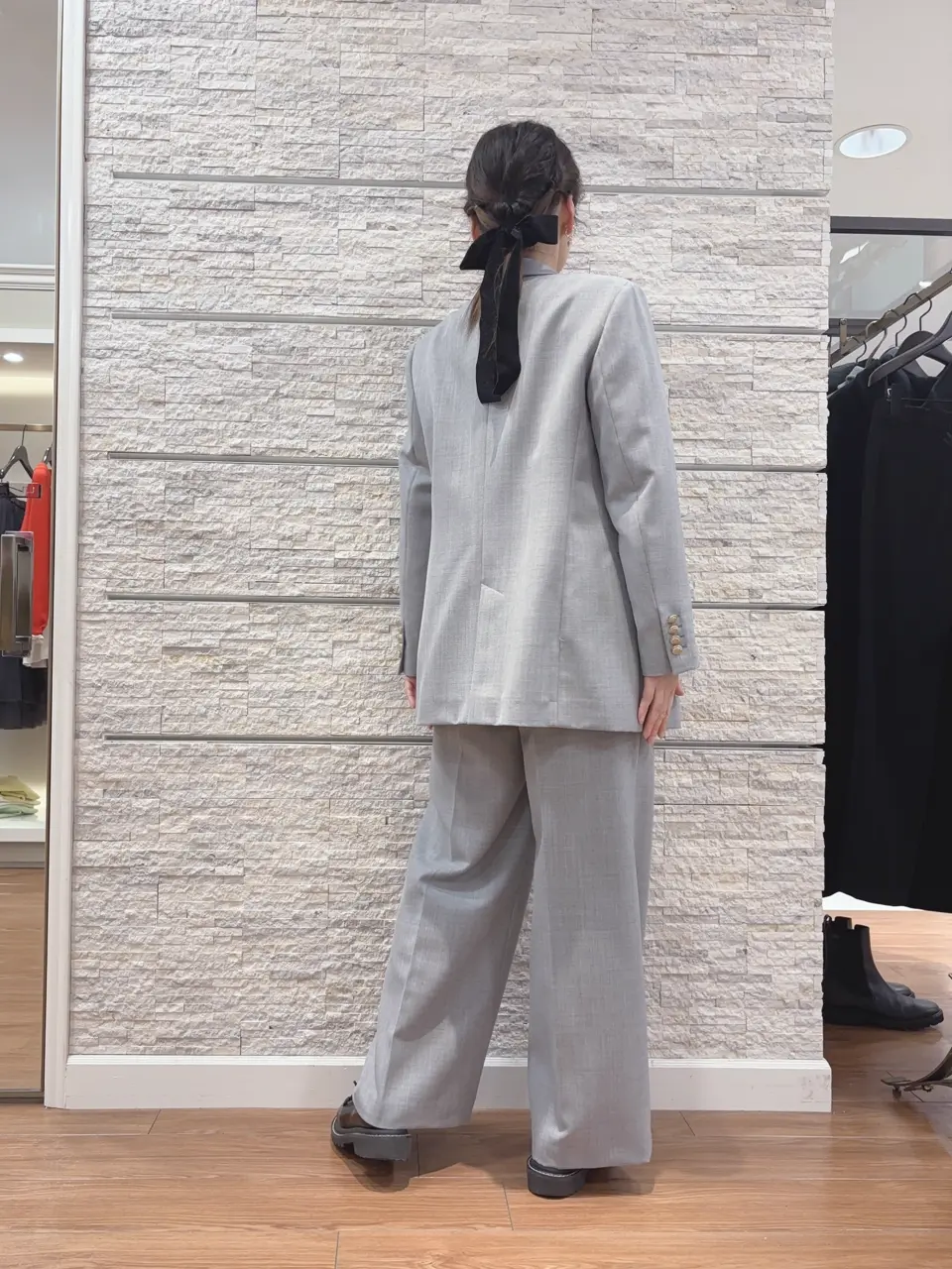 23区 犬塚 コーディネート画像