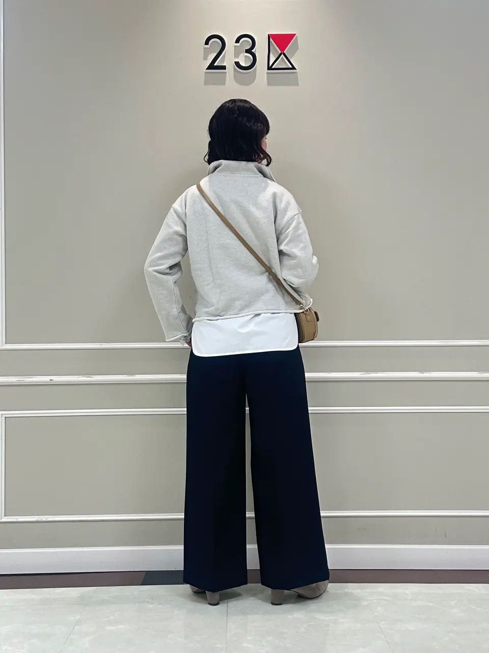 23区 助川 コーディネート画像