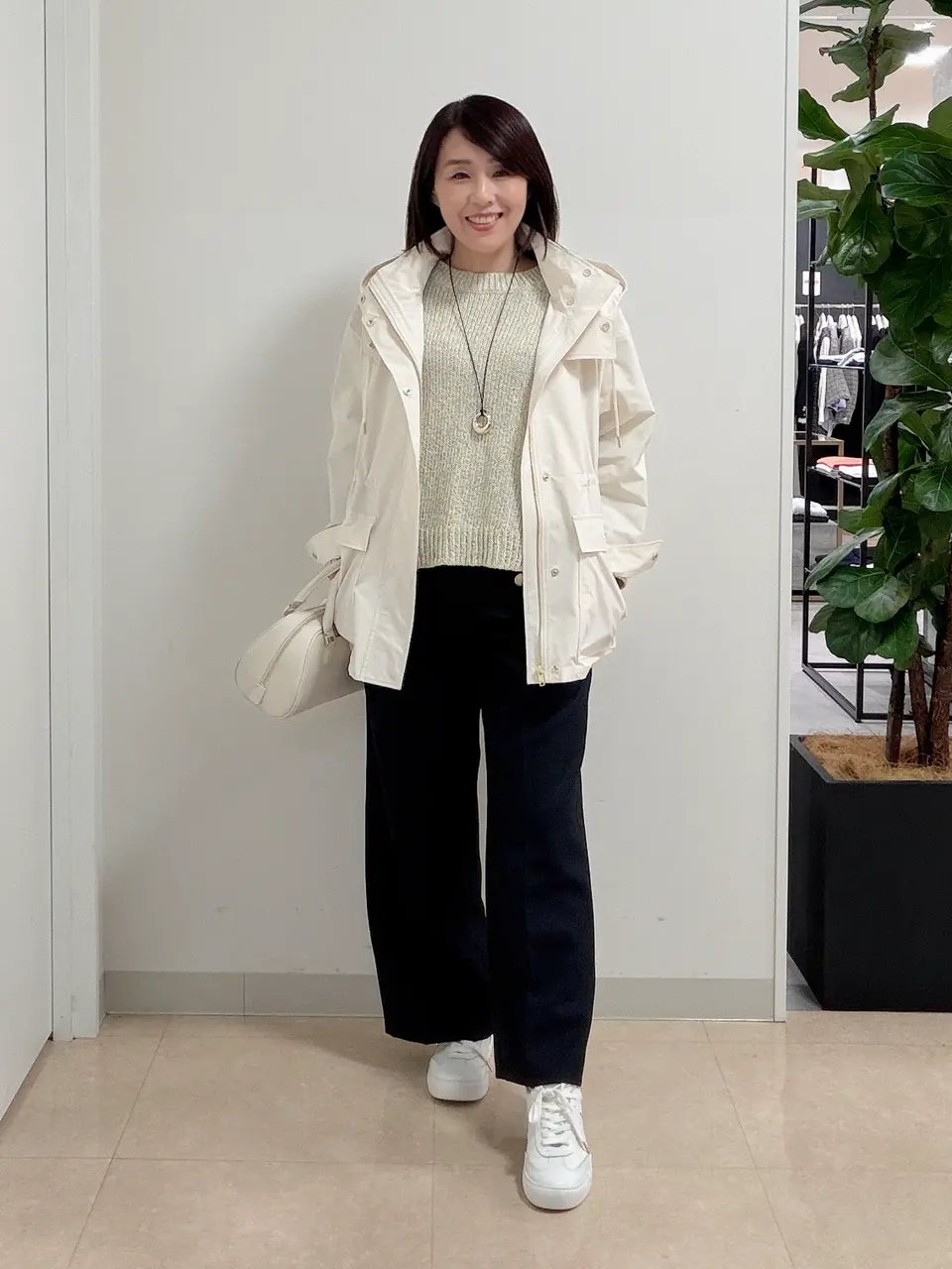  宇井 コーディネート画像