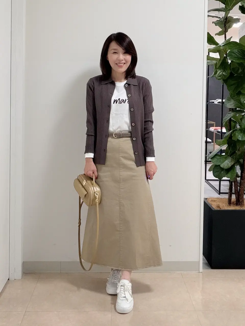  宇井 コーディネート画像