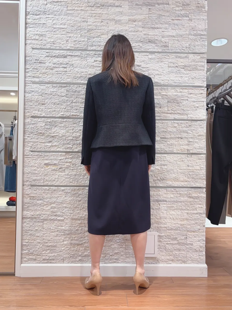 23区 犬塚 コーディネート画像