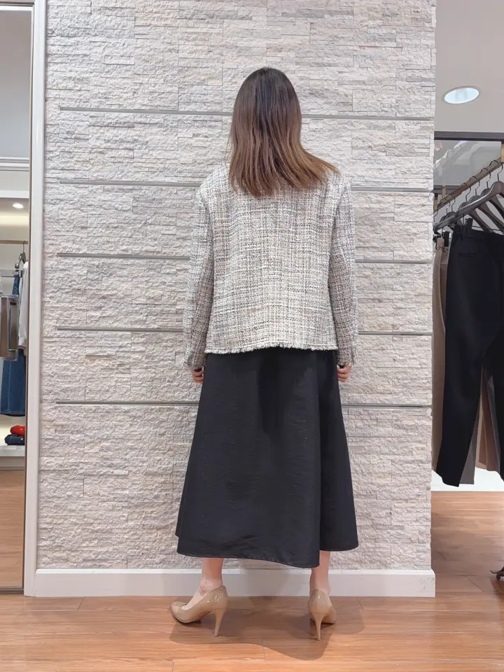 23区 犬塚 コーディネート画像