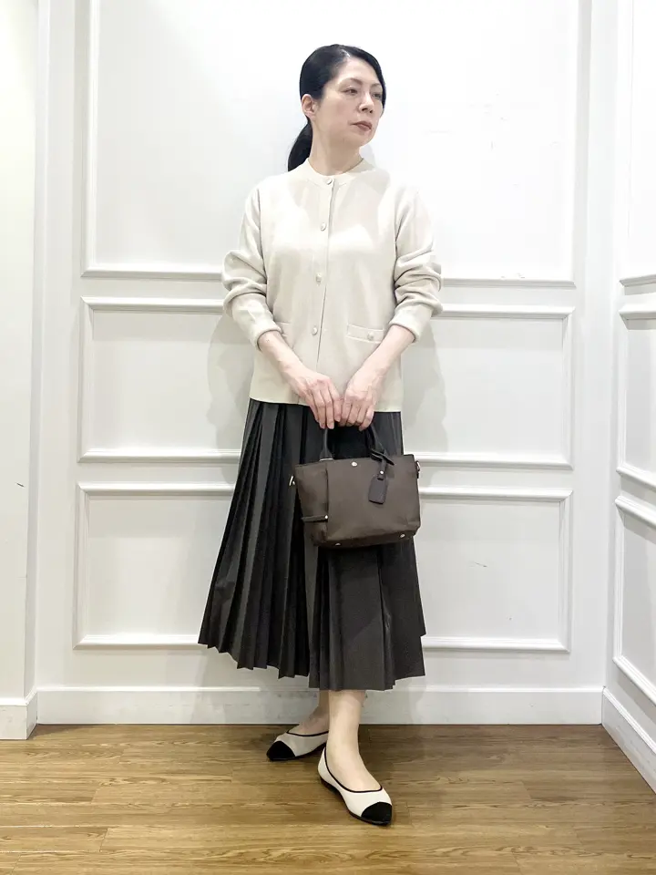 J.PRESS LADIES スタッフ コーディネート画像