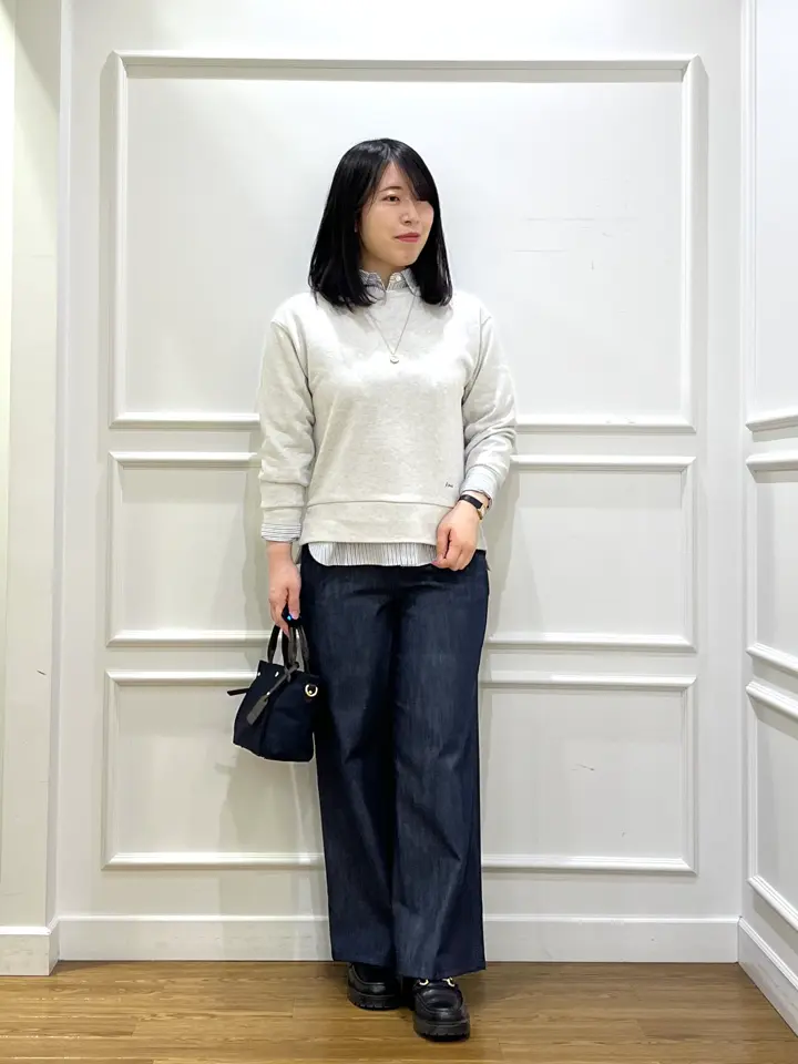 J.PRESS LADIES スタッフ コーディネート画像