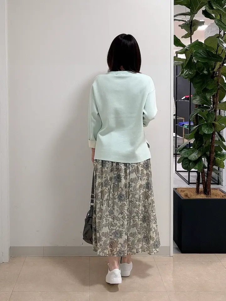 23区 S 宇井 コーディネート画像