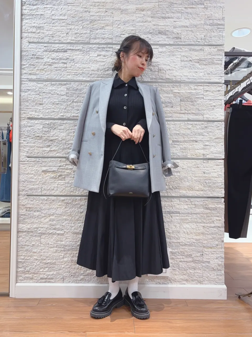 23区 犬塚 コーディネート画像