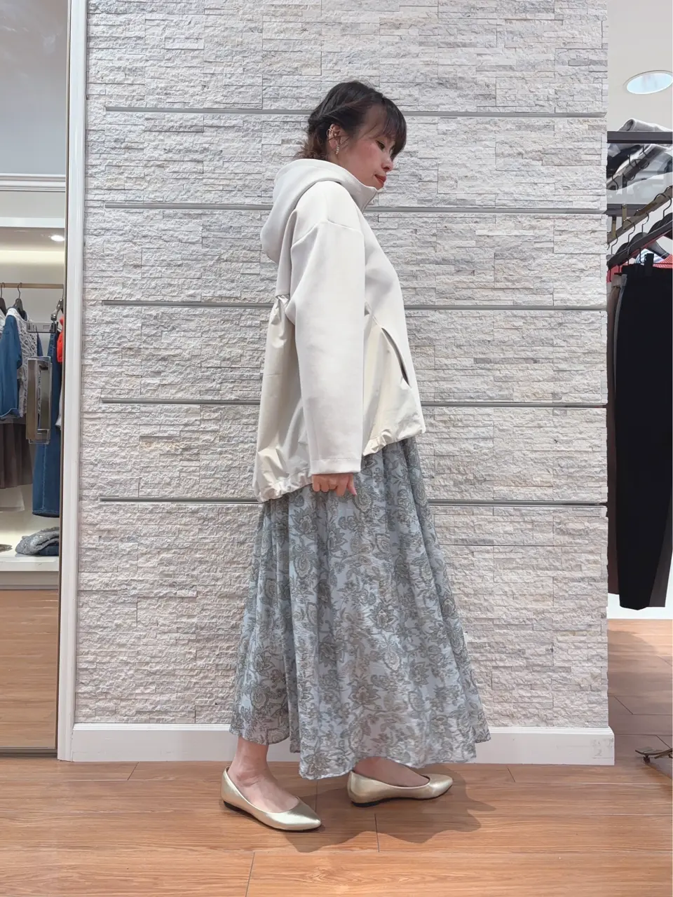 23区 犬塚 コーディネート画像