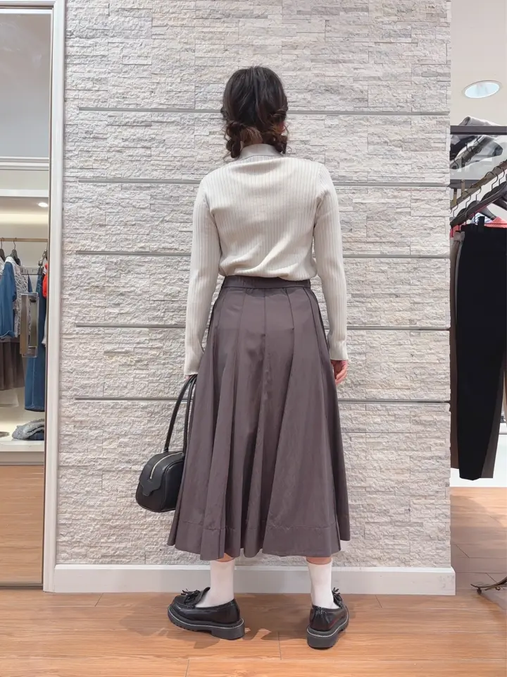 23区 犬塚 コーディネート画像