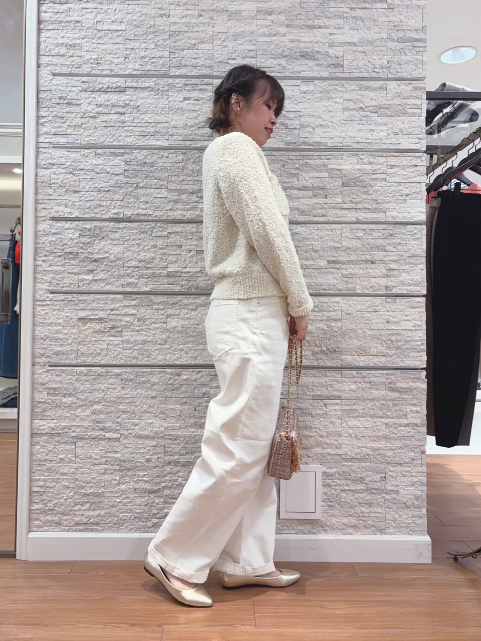 23区 犬塚 コーディネート画像