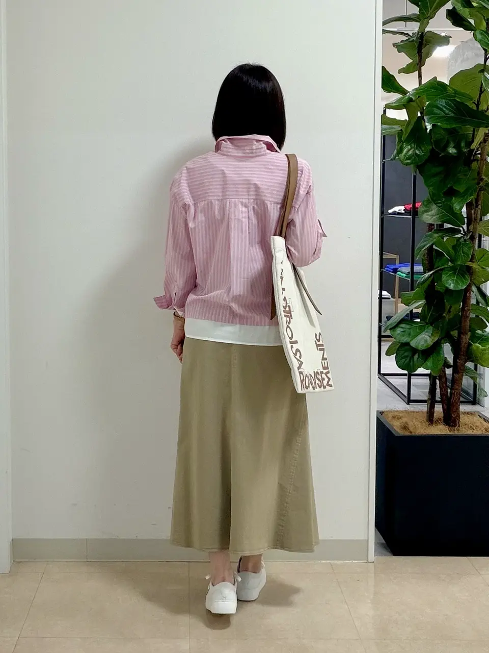 23区 S 宇井 コーディネート画像