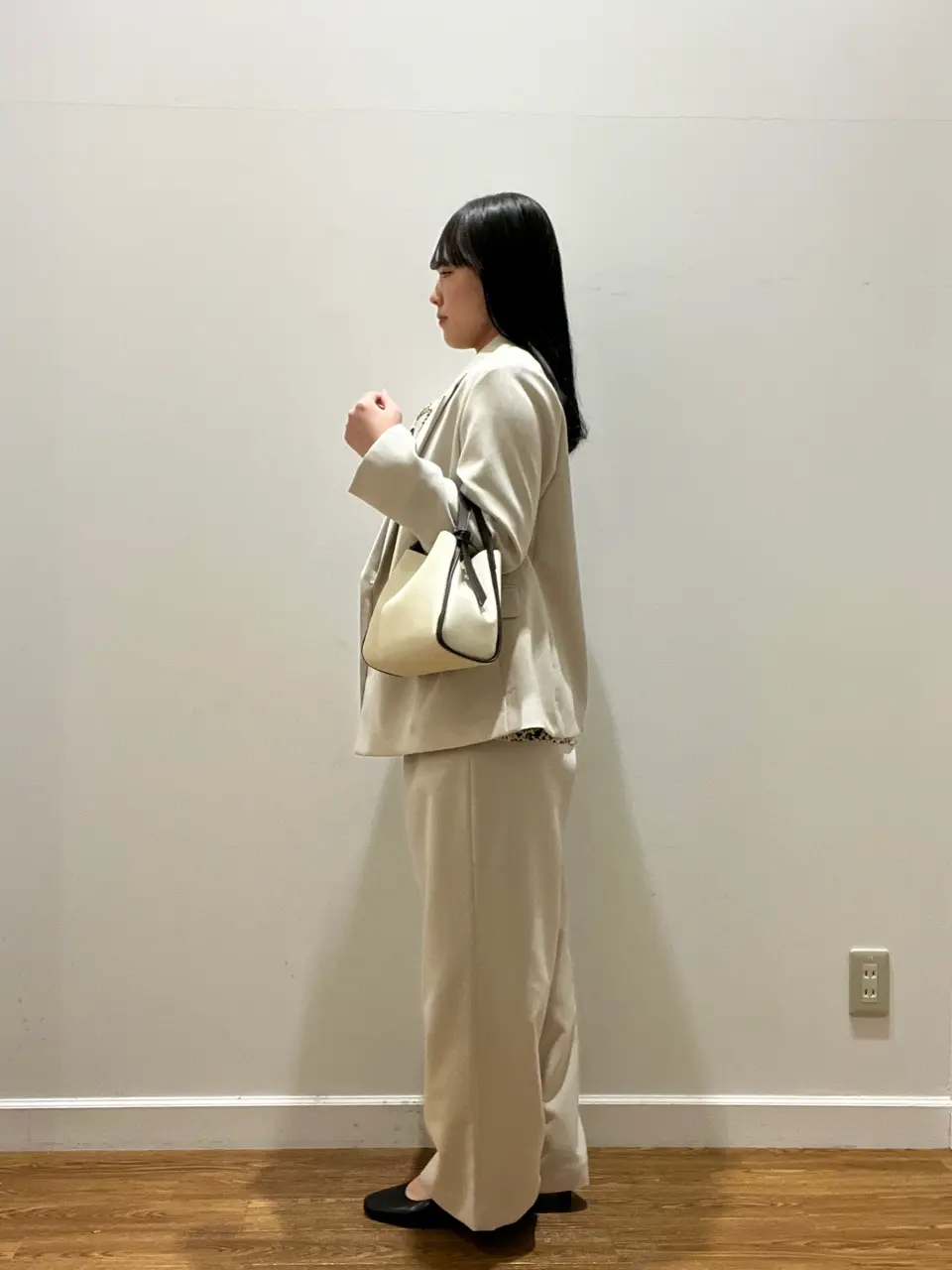 組曲 玉置 コーディネート画像