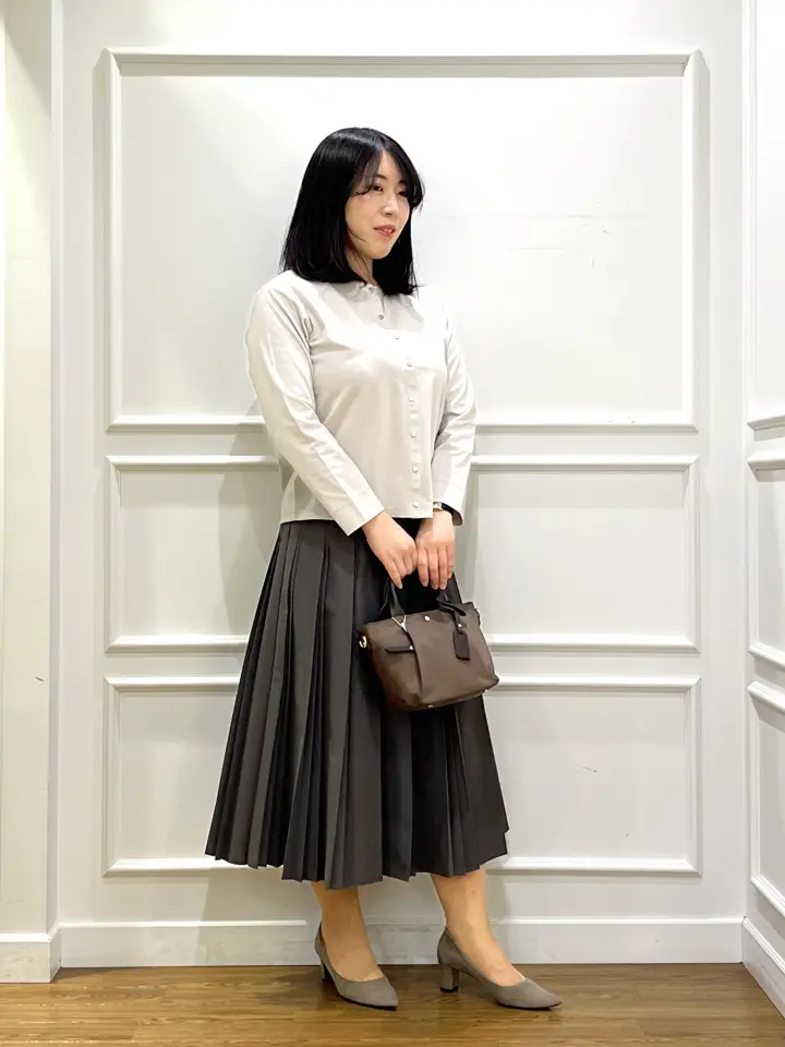 J.PRESS LADIES スタッフ コーディネート画像